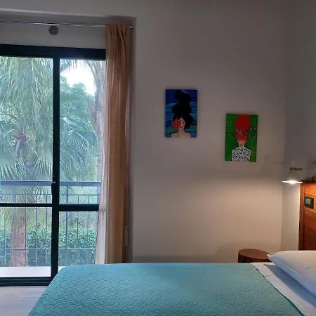 Anthea Bed & Breakfast