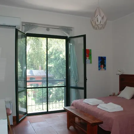 Anthea فندق مبيت وإفطار 3*